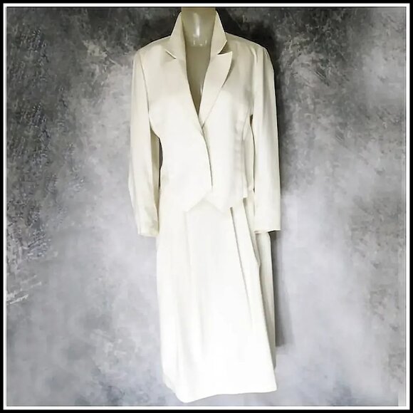 White Midi Skirt Suit Vintage 70s with Short Waiter Jacket Versatile Separates - Picture 2 of 15